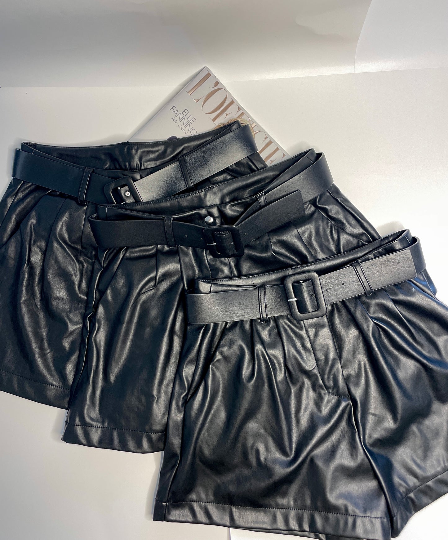 Faux leather Belted Short